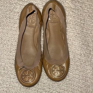 Tory Burch Emblem Flats